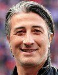 DT. Murat Yakin